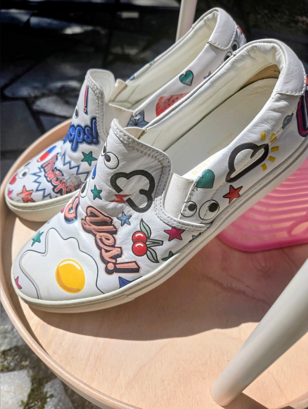 ANYA HINDMARCH ADORABLE White Leather "WINK IN" Slip-On Shoes